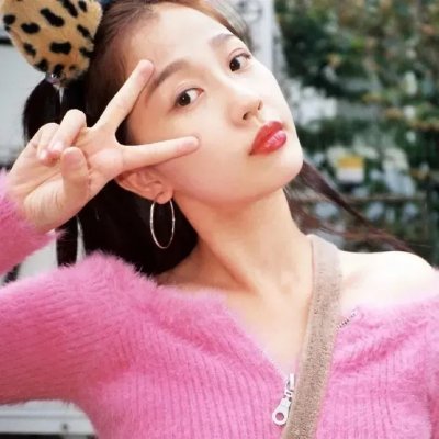 推动摇篮的手
